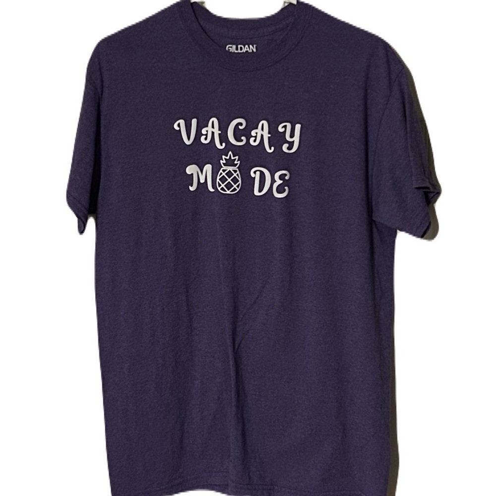 Purple 'Vacay‎ Mode' T-Shirt